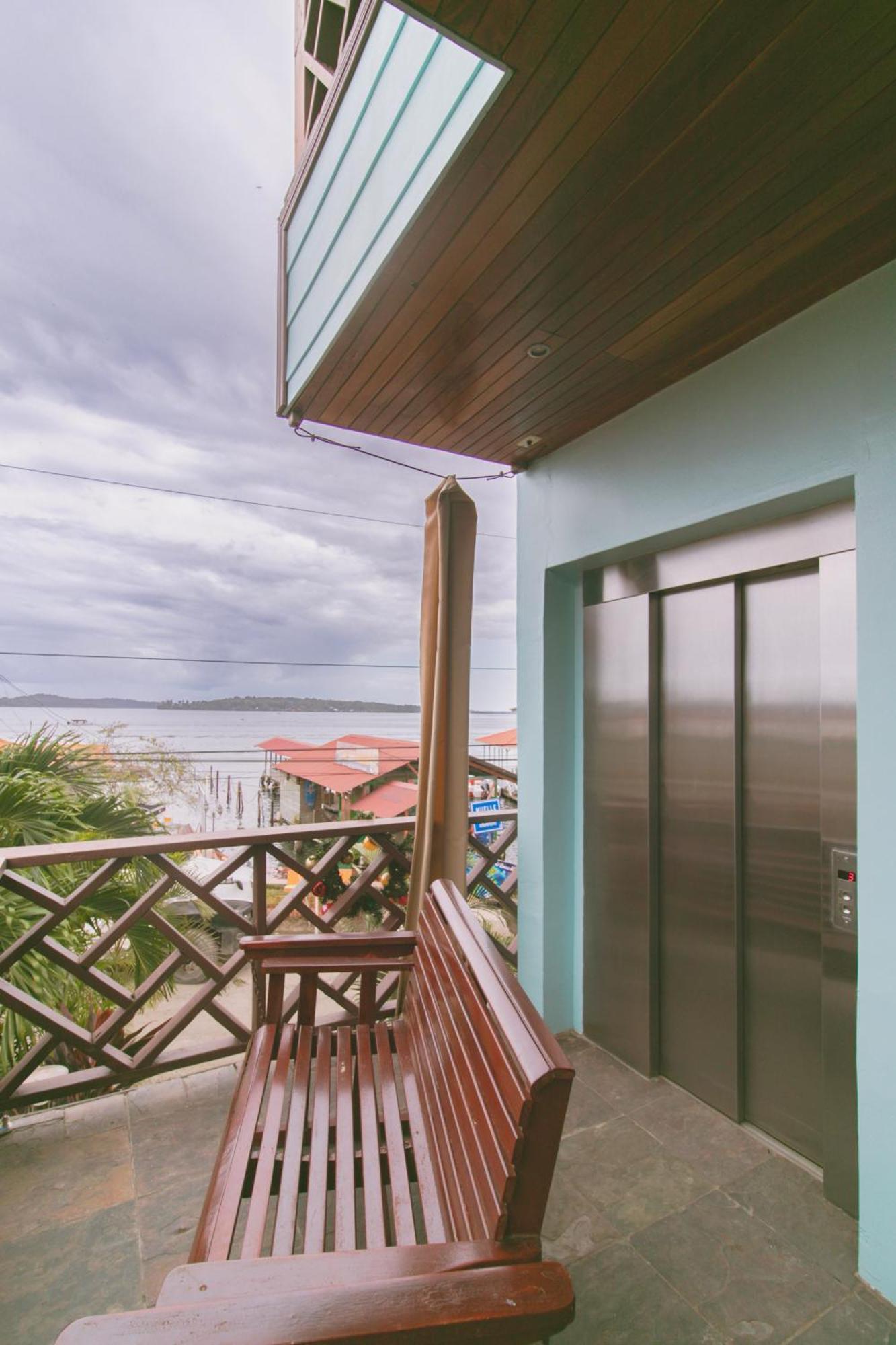 Hotel Palma Royale Bocas del Toro Eksteriør bilde