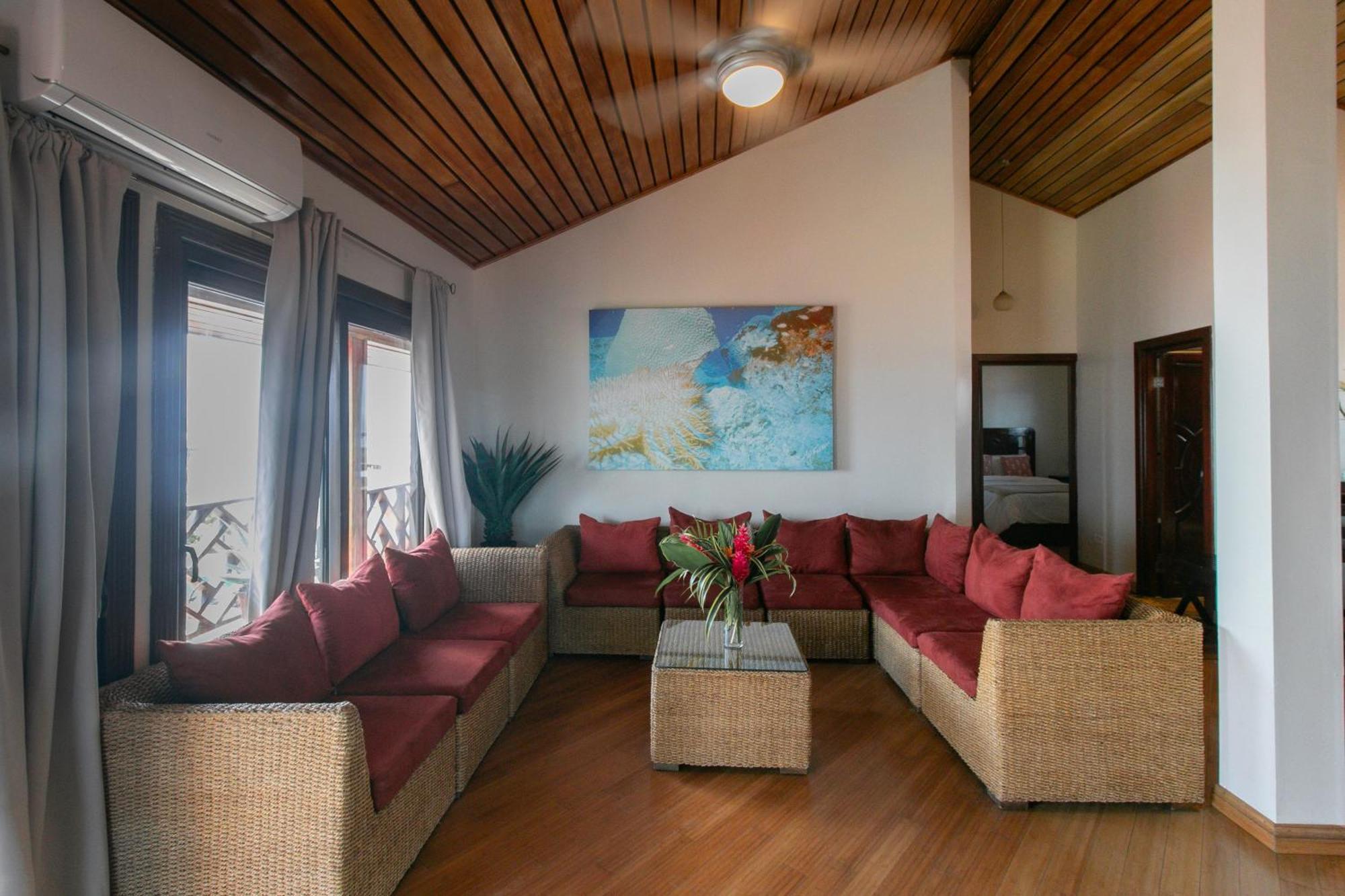 Hotel Palma Royale Bocas del Toro Eksteriør bilde
